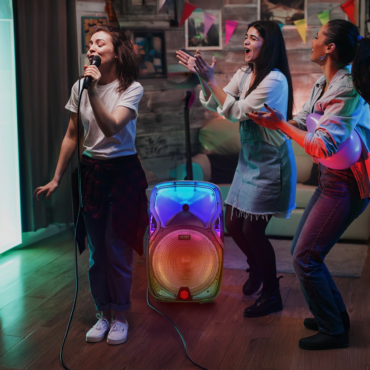 Bafle Inalámbrico 15" Con Luces Led Micrófono Y Tripie Modelo Luminous BT1507 - Selectsound.com.mx