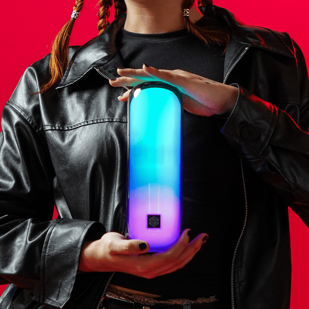 Paquete Power Bank PB10 - DW Bateria Portátil Daewoo 10,000mAh con Bocina Bluetooth BT232 Portátil Recargable Nova Luz Led Radio Fm Tws Potencia 7w Rms - Selectsound.com.mx