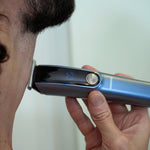 Cargue la imagen en el visor de la galería, Kit Rasuradora Afeitadora 11 en 1 Daewoo DW‑RECST 3 Velocidades 5 Peines para Cabello 4 Cabezales Intercambiables Para Nariz y Orejas, Para Hombre - Selectsound.com.mx
