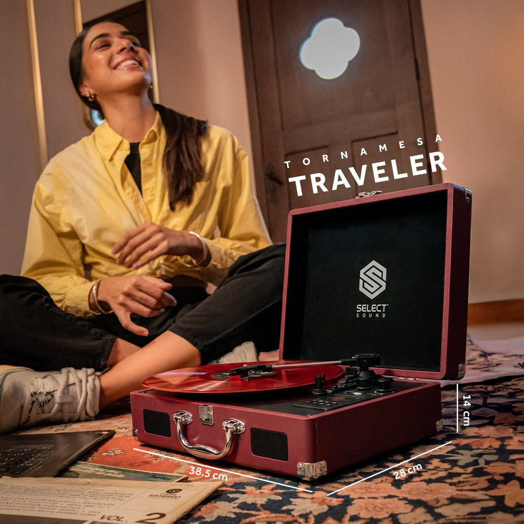 Tornamesa BT8001 Bluetooth Traveler de 3 Velocidades con Grabación USB y Radio FM Color Vino - Selectsound.com.mx