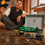Cargue la imagen en el visor de la galería, Tornamesa BT8001 Bluetooth Traveler de 3 Velocidades con Grabación USB y Radio FM Verde Camuflaje - Selectsound.com.mx